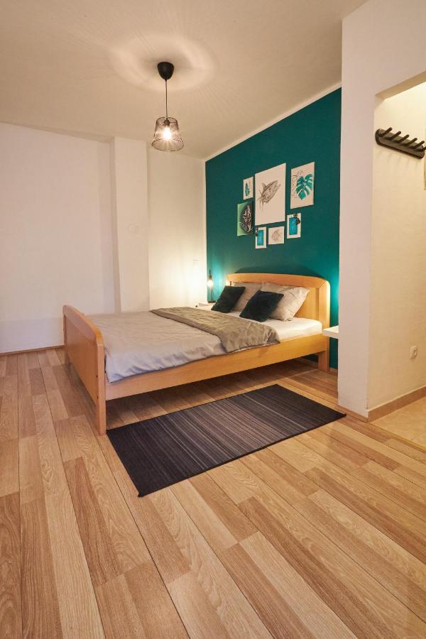 פורץ Apartment Green מראה חיצוני תמונה